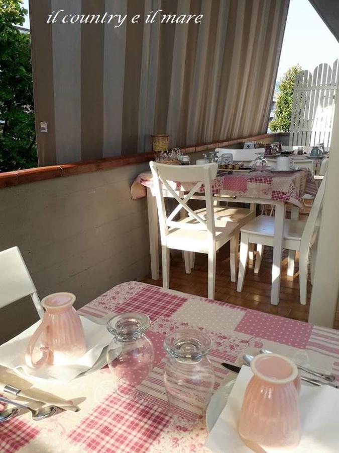 B&B Il Country E Il Mare Martinsicuro Exterior foto